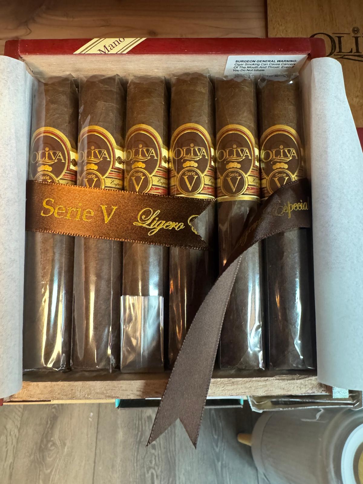 Oliva Serie V Ligero Especial